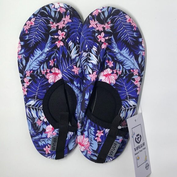 VIFUUR Shoes - NEW in package VIFUUR water, beach, yoga shoes in size 36/37 (6-7.5 women's)